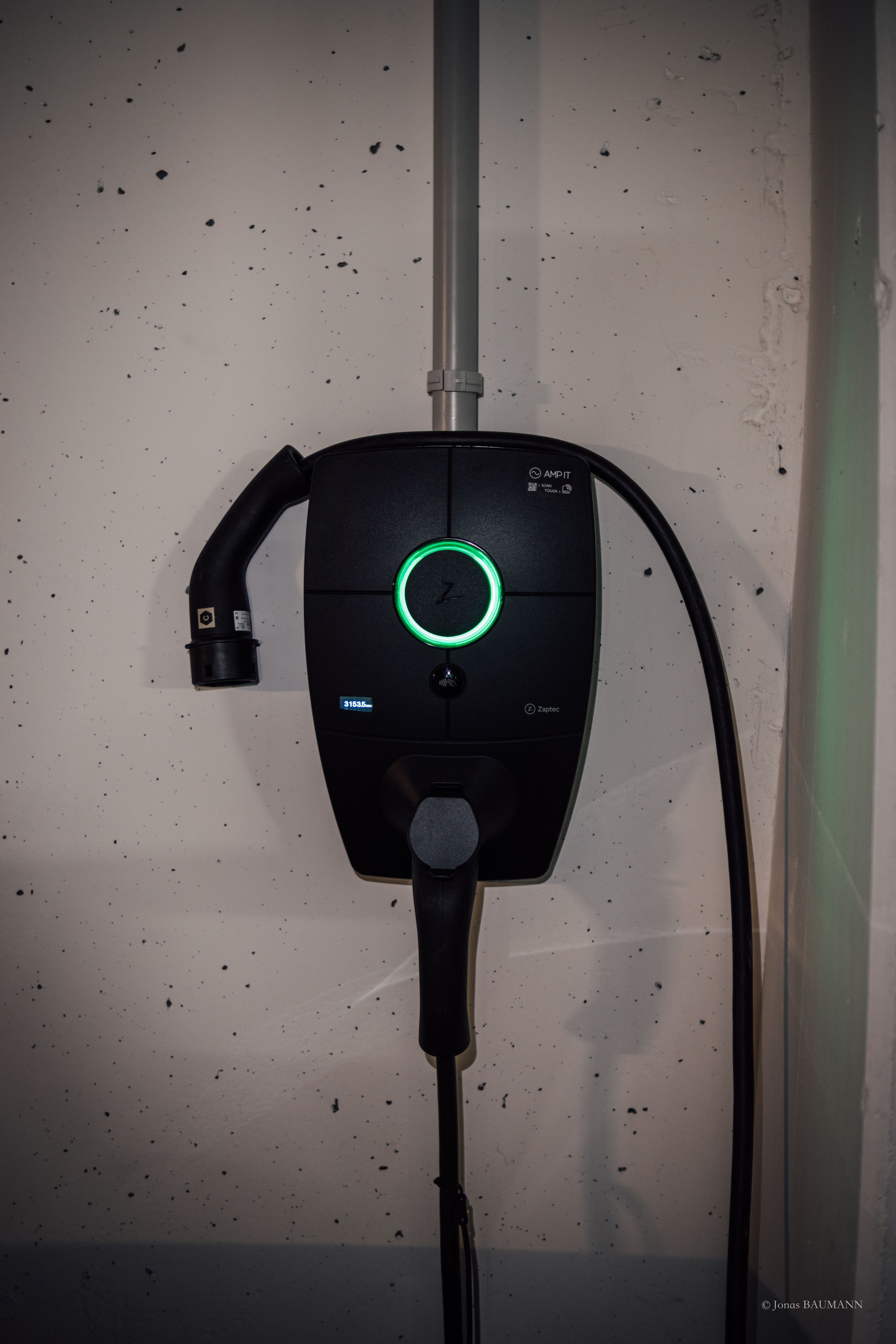 Comprender las estaciones de carga para vehículos eléctricos: CA vs CC